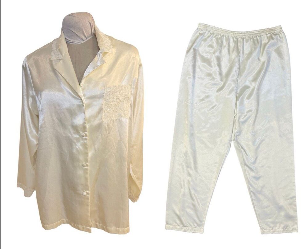 Go Softly by Lanz Satin Pajama Set Large Flannel Lined 2-Pcs